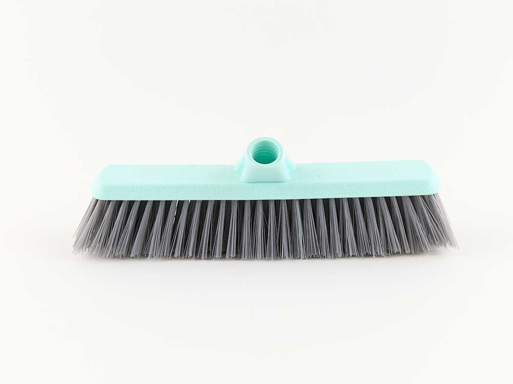 Bed brush