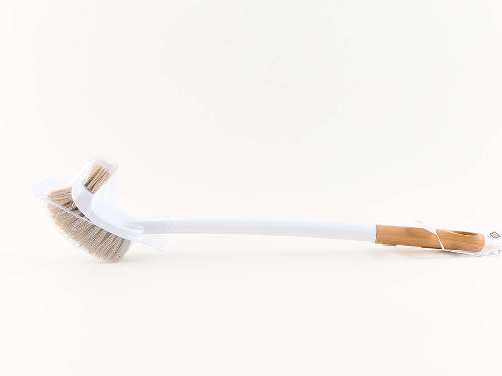 Bed brush