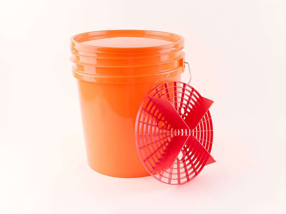 car wash bucket
