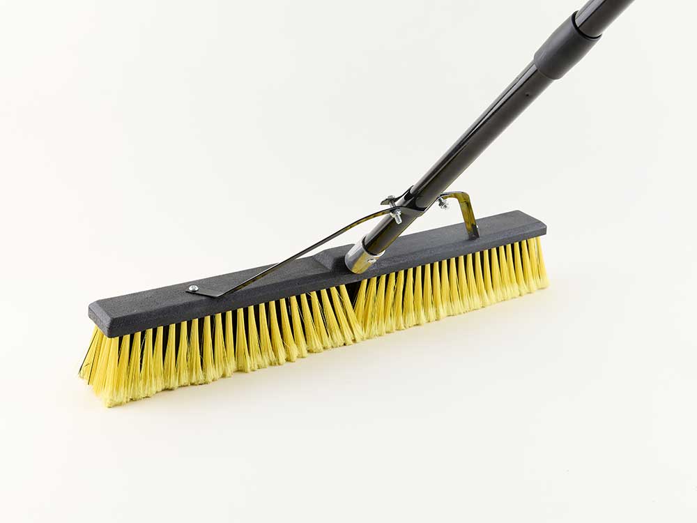 Bed brush